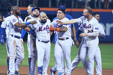 New York Mets | Major League Baseball, News, Scores, Highlights, Injuries,  Stats, Standings, and Rumors | Bleacher Report